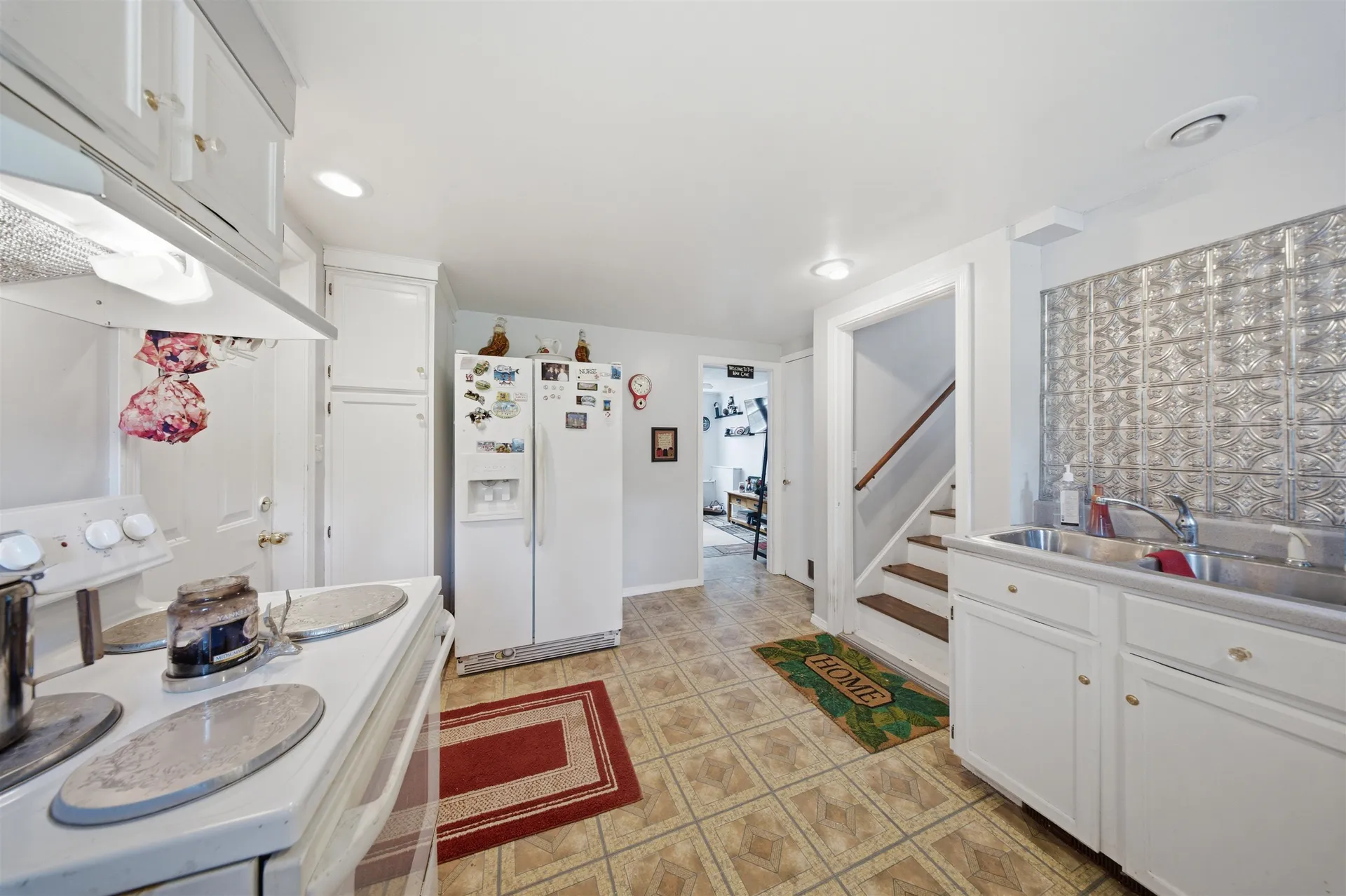 494 Laurel Street Manchester NH 03103