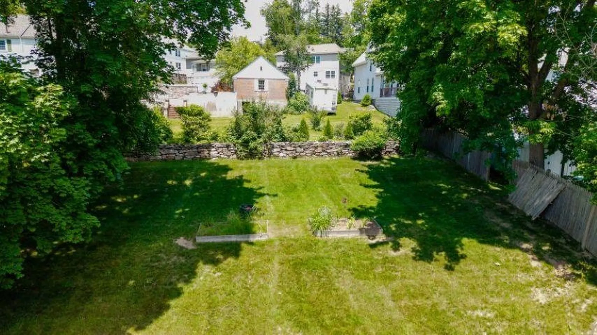 494 Laurel Street Manchester NH 03103