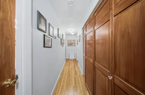 494 Laurel Street Manchester NH 03103