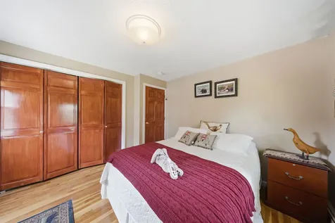 494 Laurel Street Manchester NH 03103