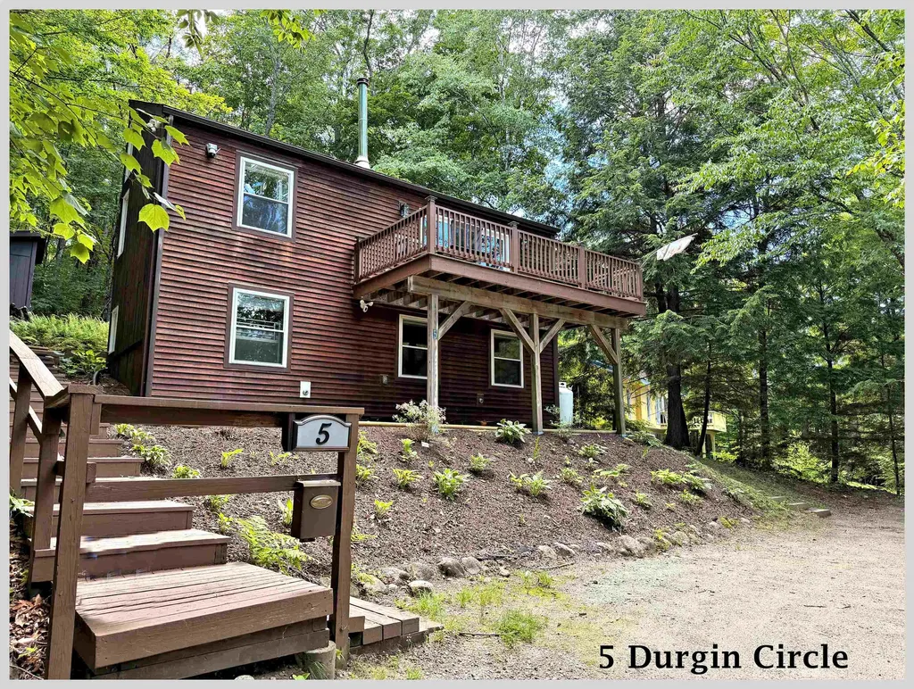 5 Durgin Circle Campton NH 03223
