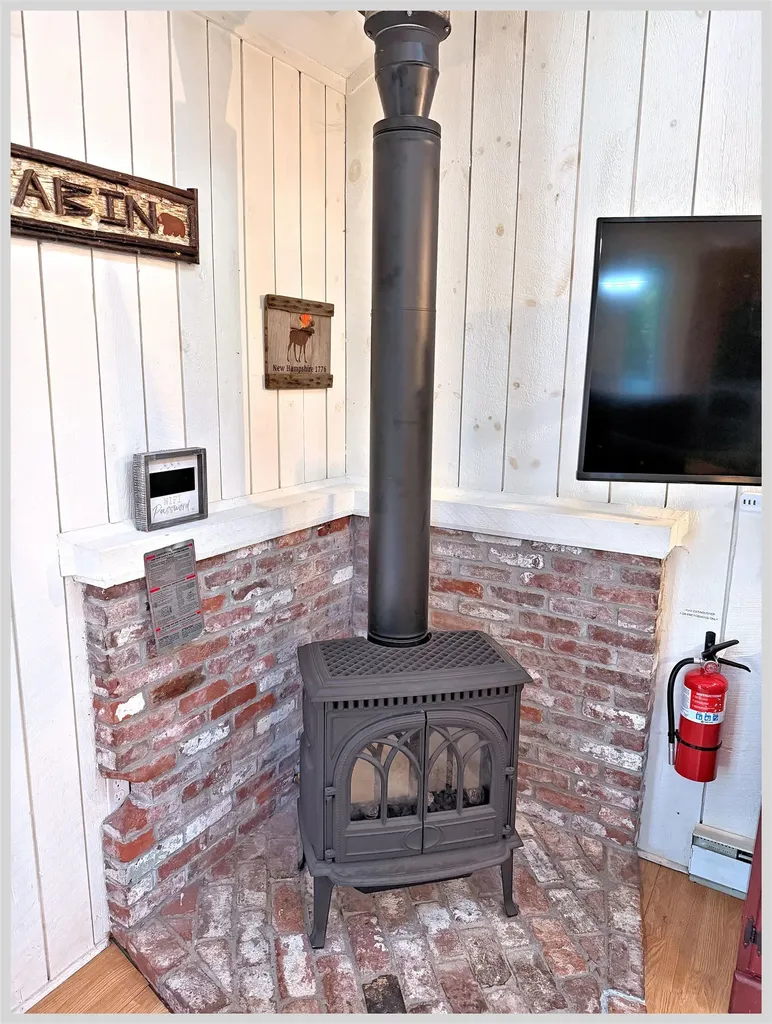 5 Durgin Circle Campton NH 03223
