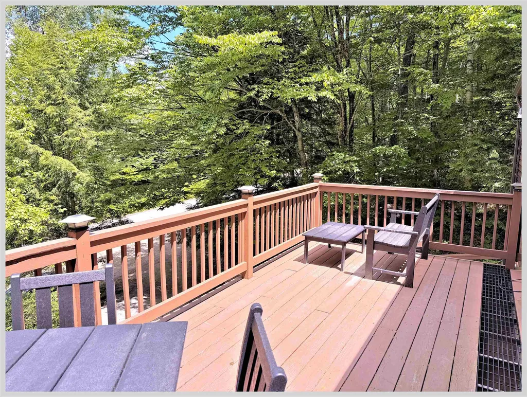 5 Durgin Circle Campton NH 03223