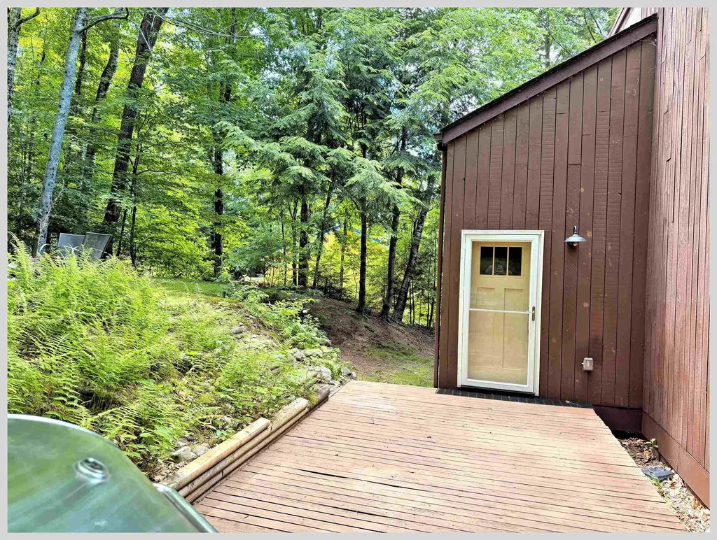 5 Durgin Circle Campton NH 03223