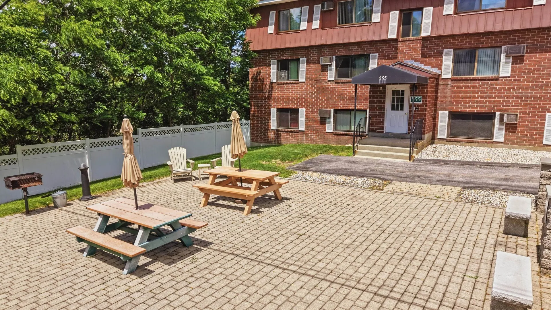 555 Calef Road Manchester NH 03103
