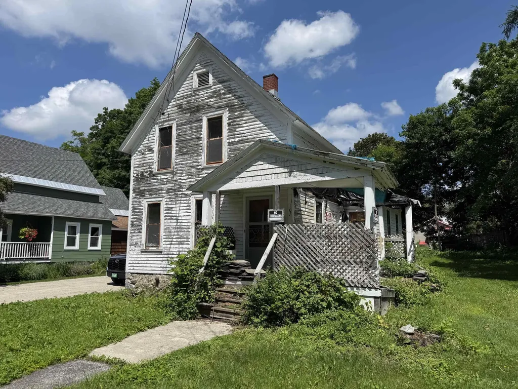 107 Lyons Street Bennington VT 05201