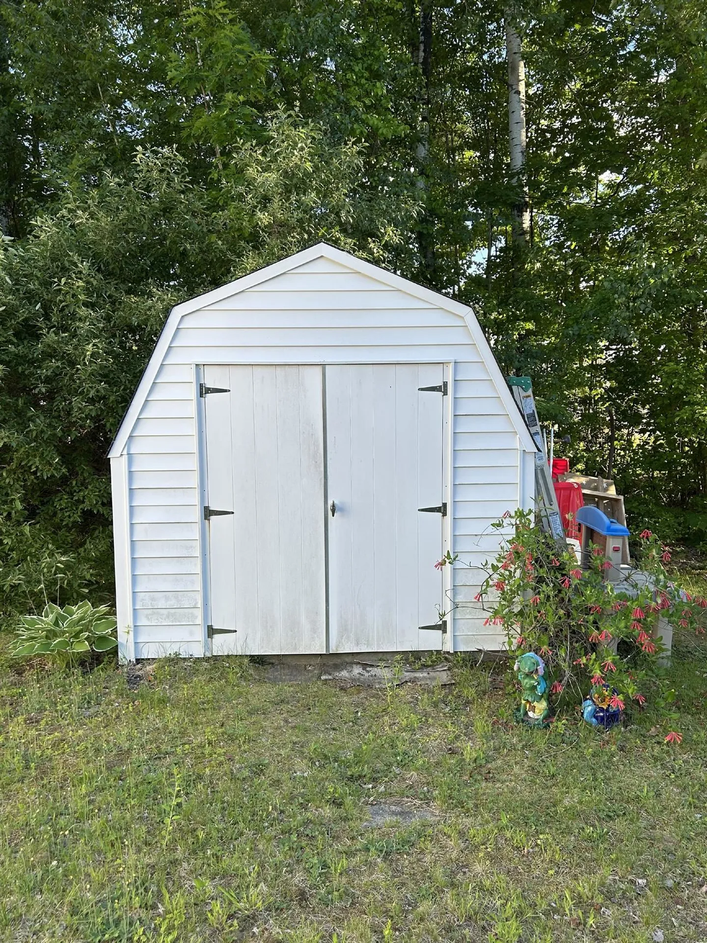 320 Old Lake Shore Road Gilford NH 03249