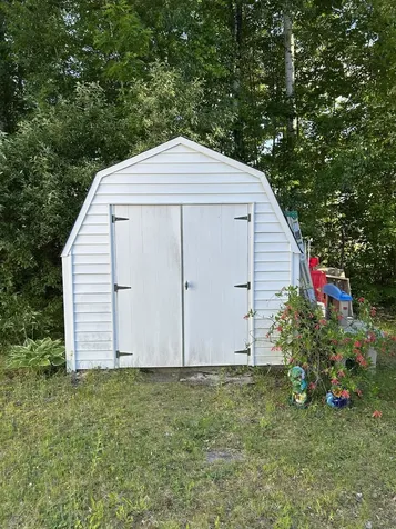 320 Old Lake Shore Road Gilford NH 03249