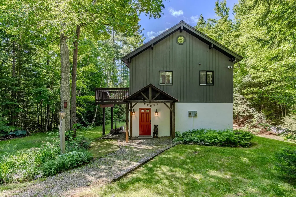 202 Twin Brook Circle Londonderry VT 05155