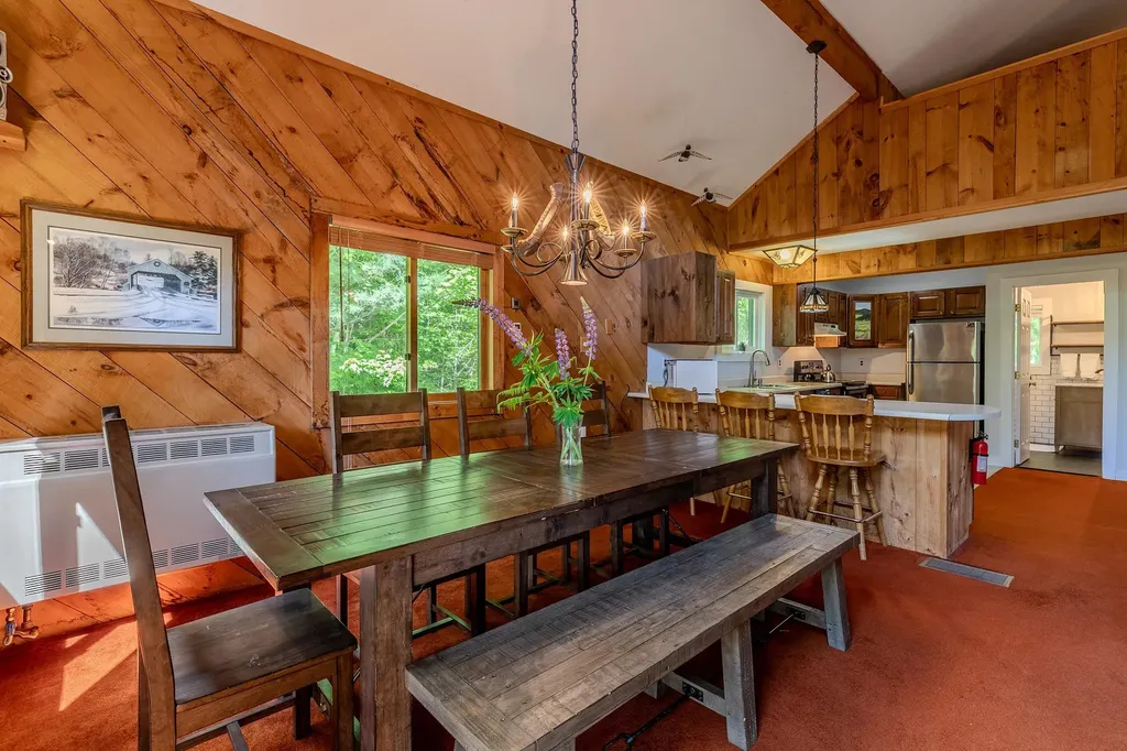 202 Twin Brook Circle Londonderry VT 05155