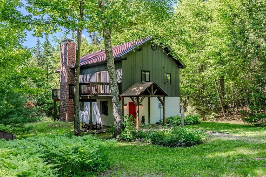 202 Twin Brook Circle Londonderry VT 05155
