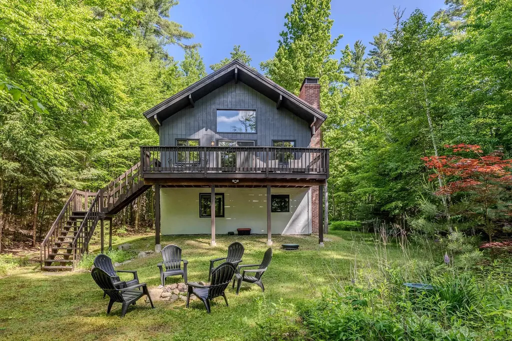 202 Twin Brook Circle Londonderry VT 05155