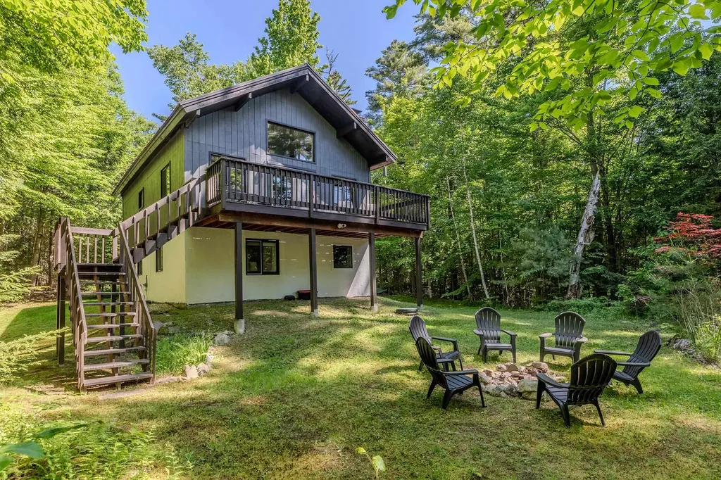 202 Twin Brook Circle Londonderry VT 05155