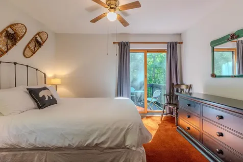 202 Twin Brook Circle Londonderry VT 05155