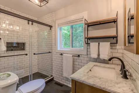 202 Twin Brook Circle Londonderry VT 05155