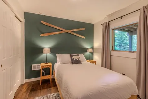 202 Twin Brook Circle Londonderry VT 05155