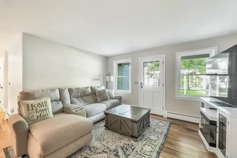 9 Meadowview Drive Plaistow NH 03865