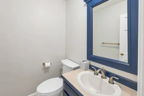 9 Meadowview Drive Plaistow NH 03865