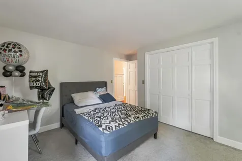 9 Meadowview Drive Plaistow NH 03865