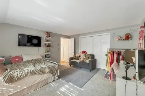 9 Meadowview Drive Plaistow NH 03865