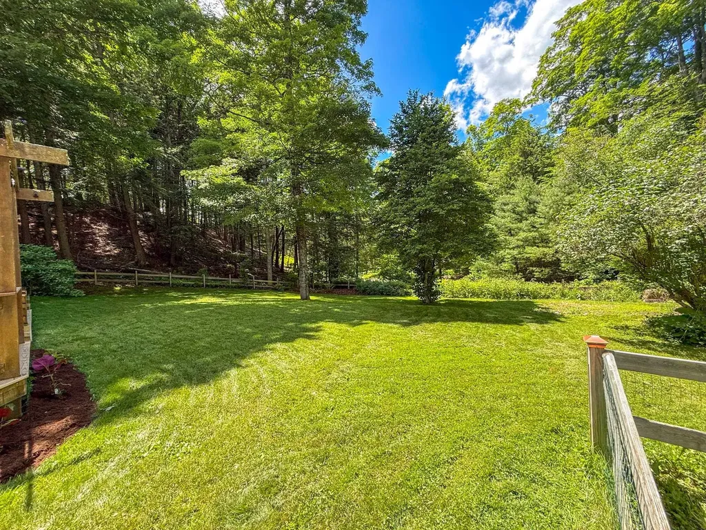 163 Reb Mountain Drive Thetford VT 05075
