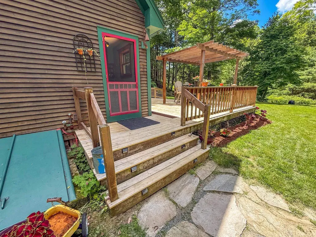 163 Reb Mountain Drive Thetford VT 05075