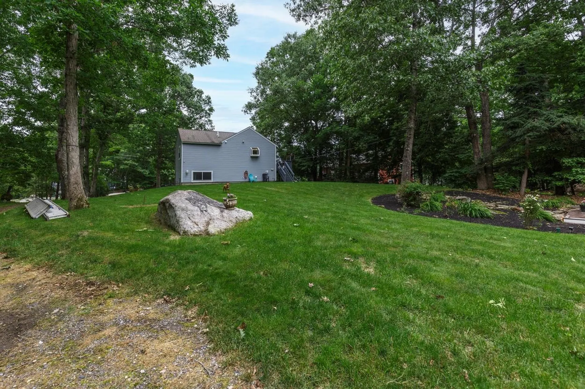 40 Boulder Drive Danville NH 03819