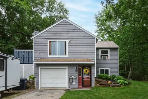 40 Boulder Drive Danville NH 03819