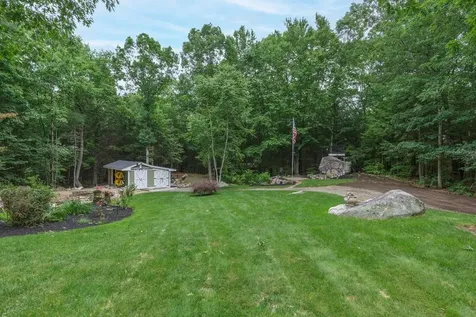 40 Boulder Drive Danville NH 03819