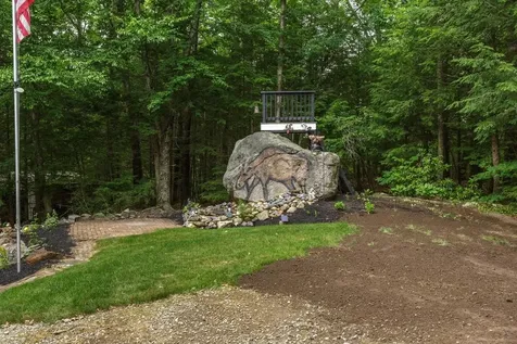 40 Boulder Drive Danville NH 03819