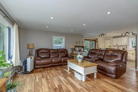 40 Boulder Drive Danville NH 03819