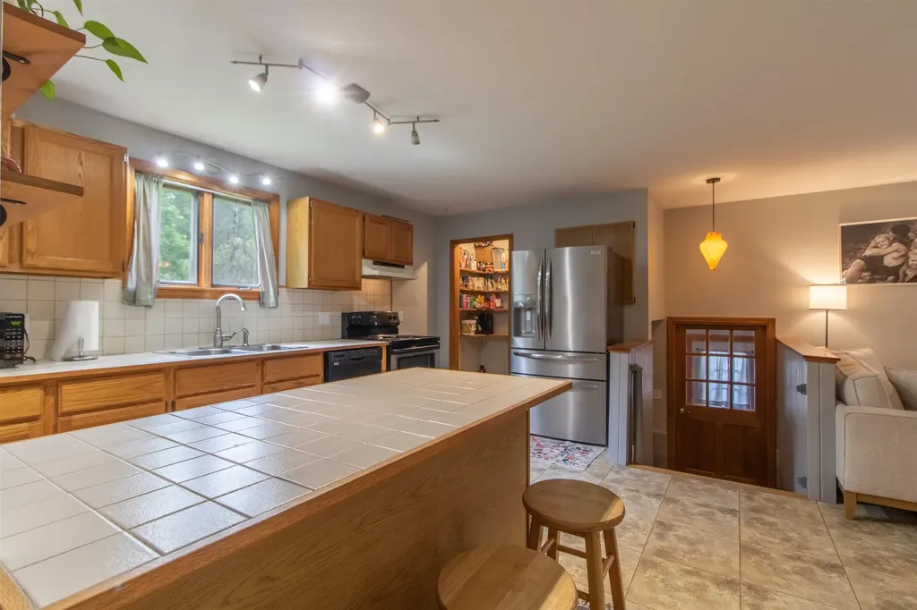 1463 Bushey Hill Road Derby VT 05829