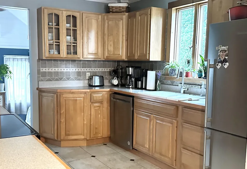 41 Knoll Avenue Keene NH 03431