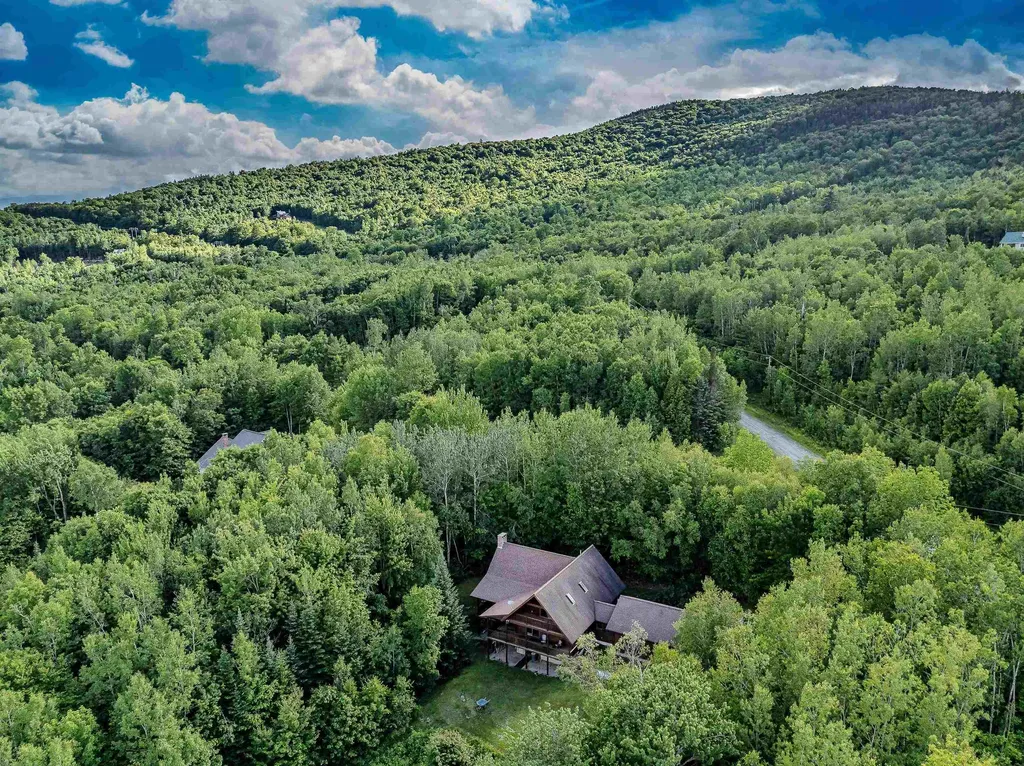 185 North Peak Drive Easton NH 03580