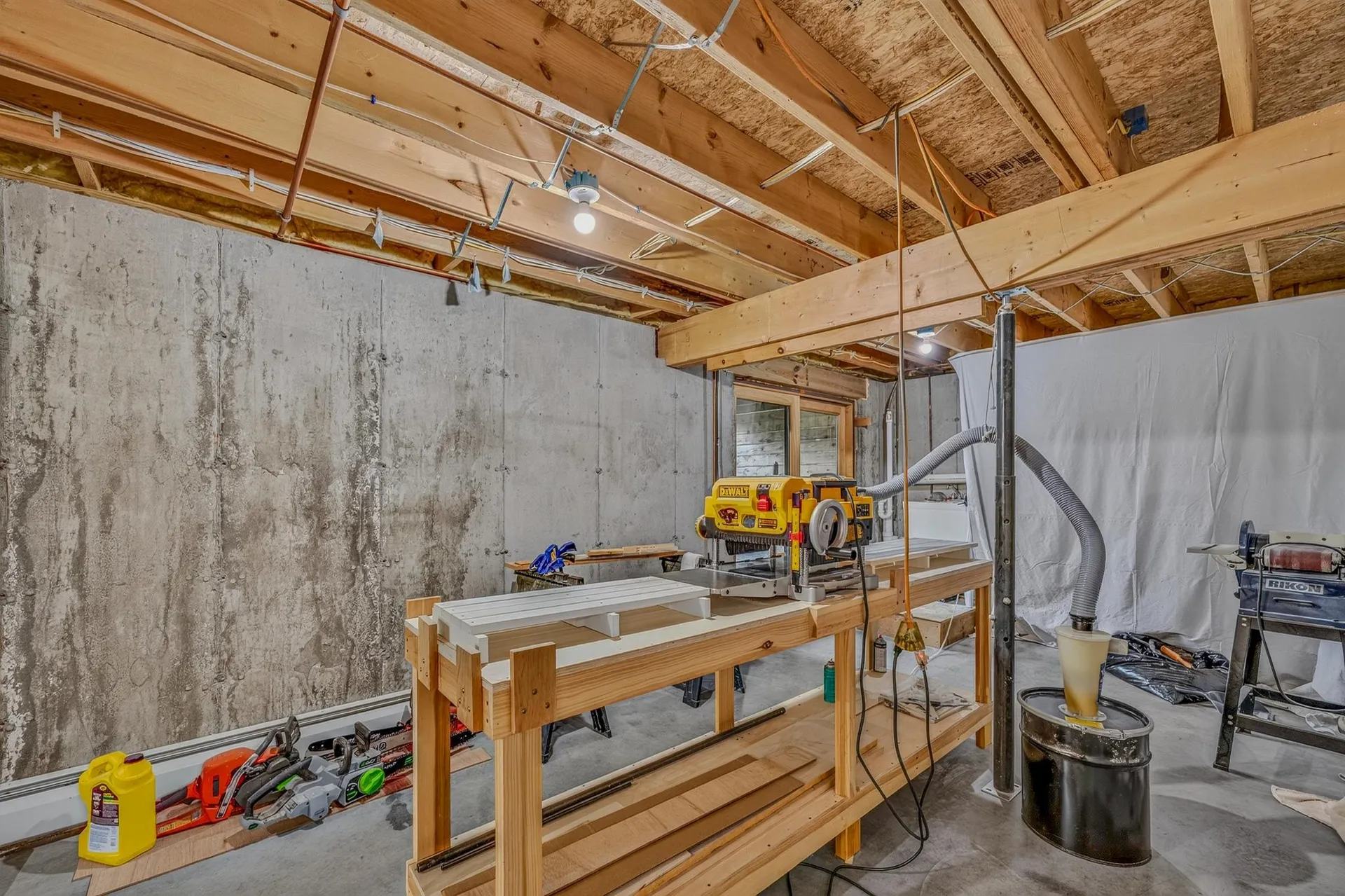 185 North Peak Drive Easton NH 03580