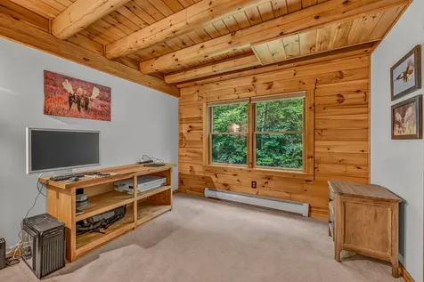 185 North Peak Drive Easton NH 03585