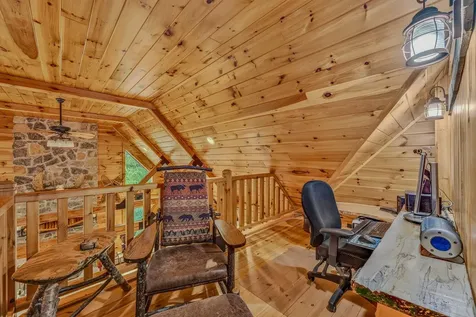 185 North Peak Drive Easton NH 03585