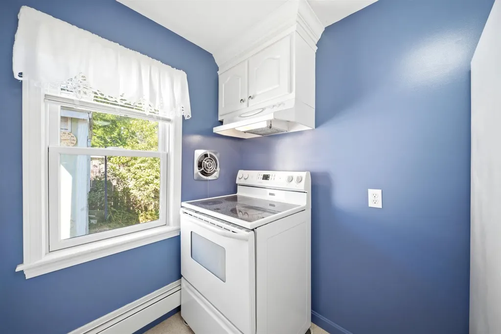 293 Boynton Street Manchester NH 03102
