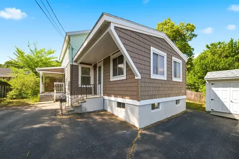 293 Boynton Street Manchester NH 03102