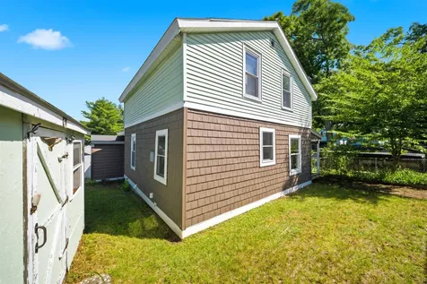 293 Boynton Street Manchester NH 03102