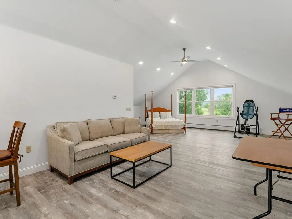 1233 Satterly Road Ferrisburgh VT 05456