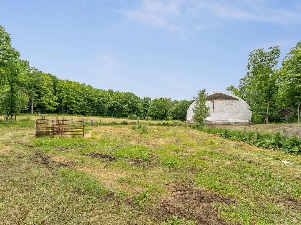 1233 Satterly Road Ferrisburgh VT 05456