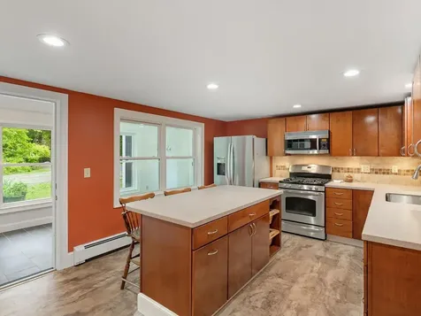 1233 Satterly Road Ferrisburgh VT 05456