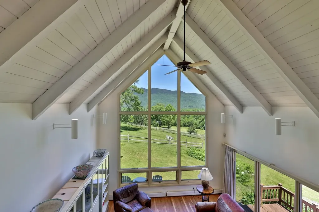 328 Gravelin Road Weathersfield VT 05151