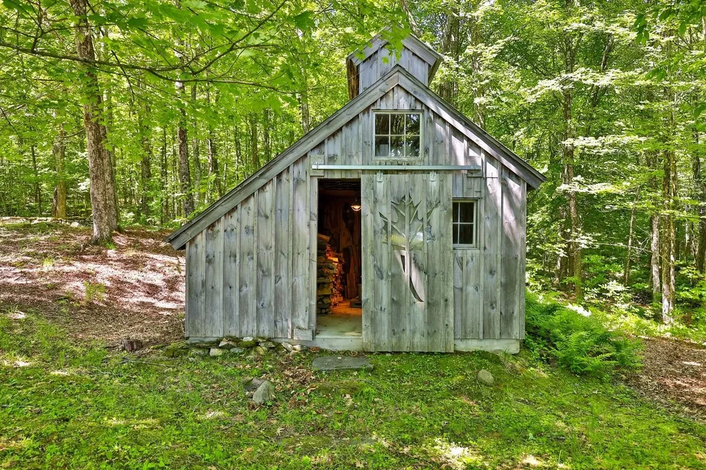328 Gravelin Road Weathersfield VT 05151