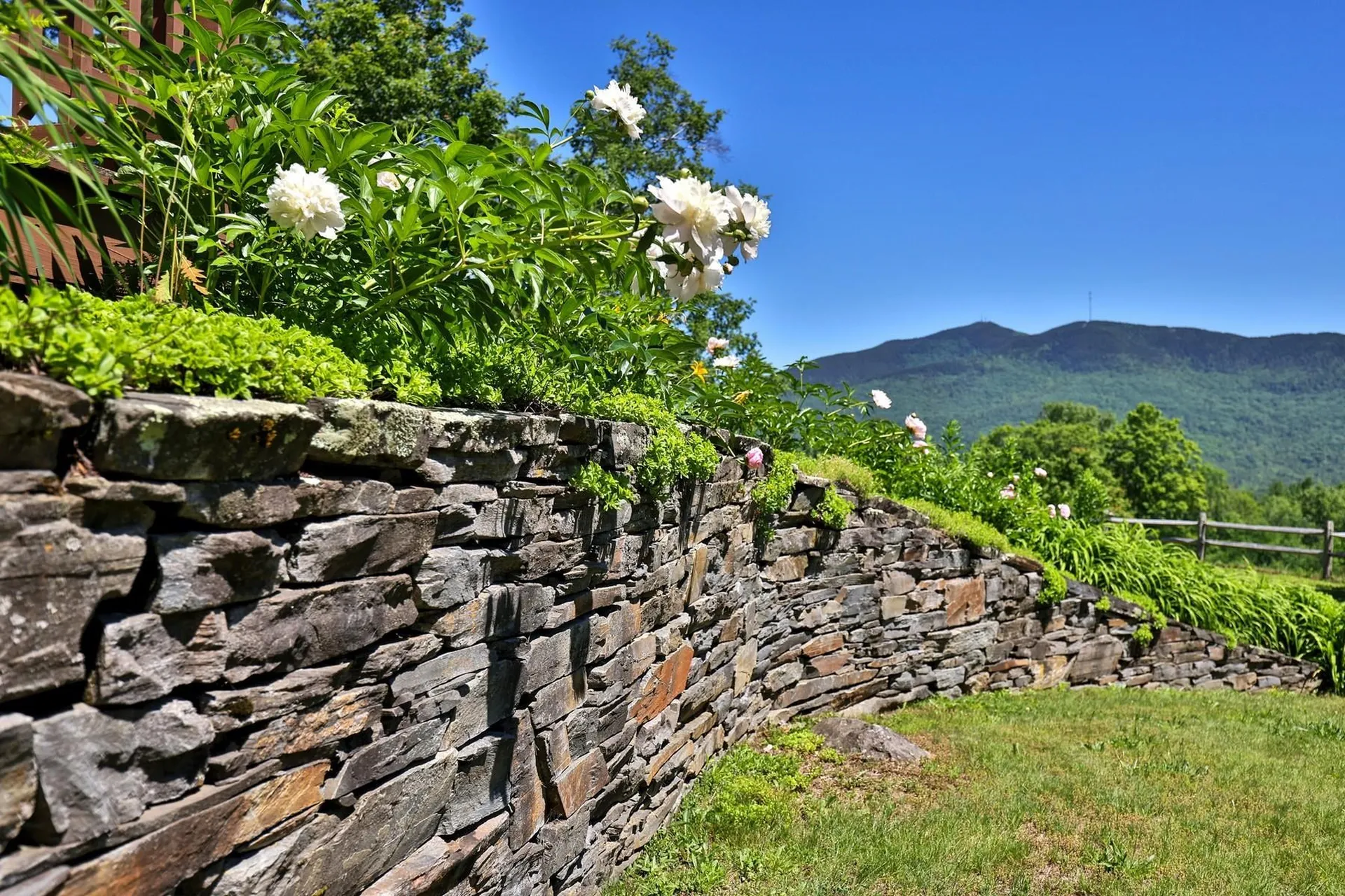 328 Gravelin Road Weathersfield VT 05151