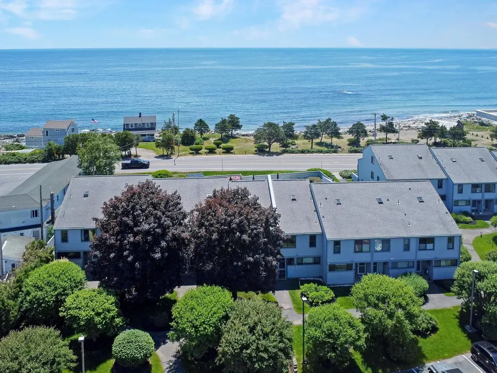 951 Ocean Boulevard Hampton NH 03842