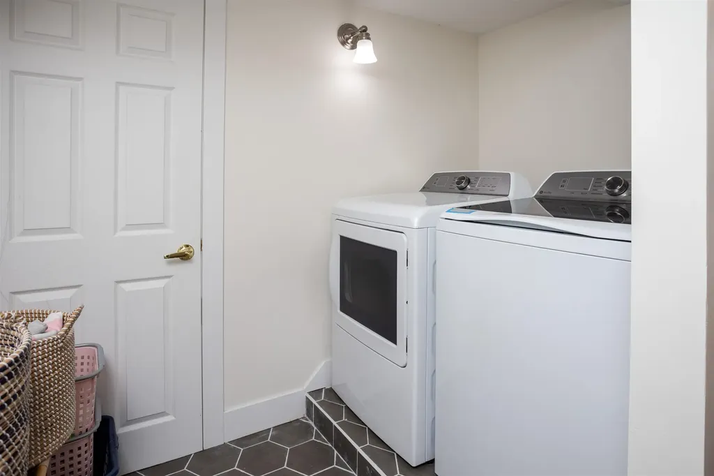 1163 Thompsons Point Road Charlotte VT 05445