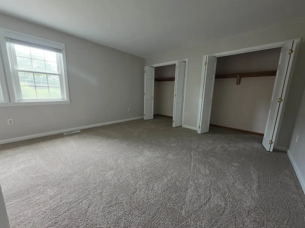 2 Farmington Road Nashua NH 03060