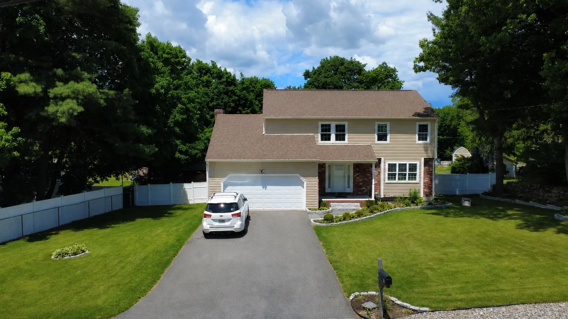 2 Farmington Road Nashua NH 03060